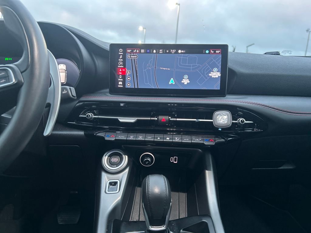 Used 2024 Dodge Hornet R/T Plus w/ Tech Pack Plus w/o Parking image 28