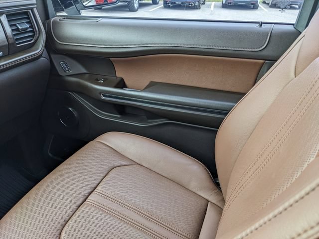 Certified 2022 Ford Expedition King Ranch AWD/4WD image 12