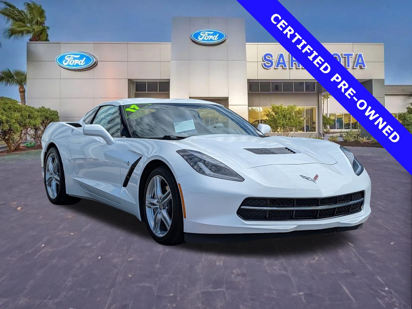 Used 2017 Chevrolet Corvette Stingray Coupe w/ 1LT RWD image 1