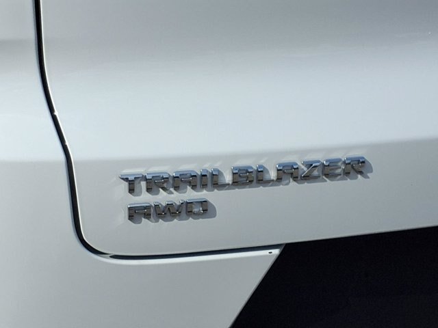 Used 2024 Chevrolet TrailBlazer ACTIV w/ Convenience Package AWD/4WD image 23