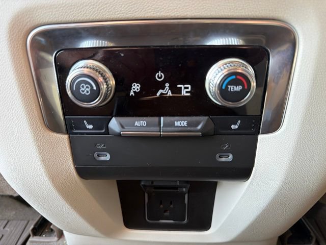 Used 2022 GMC Yukon Denali AWD/4WD image 26