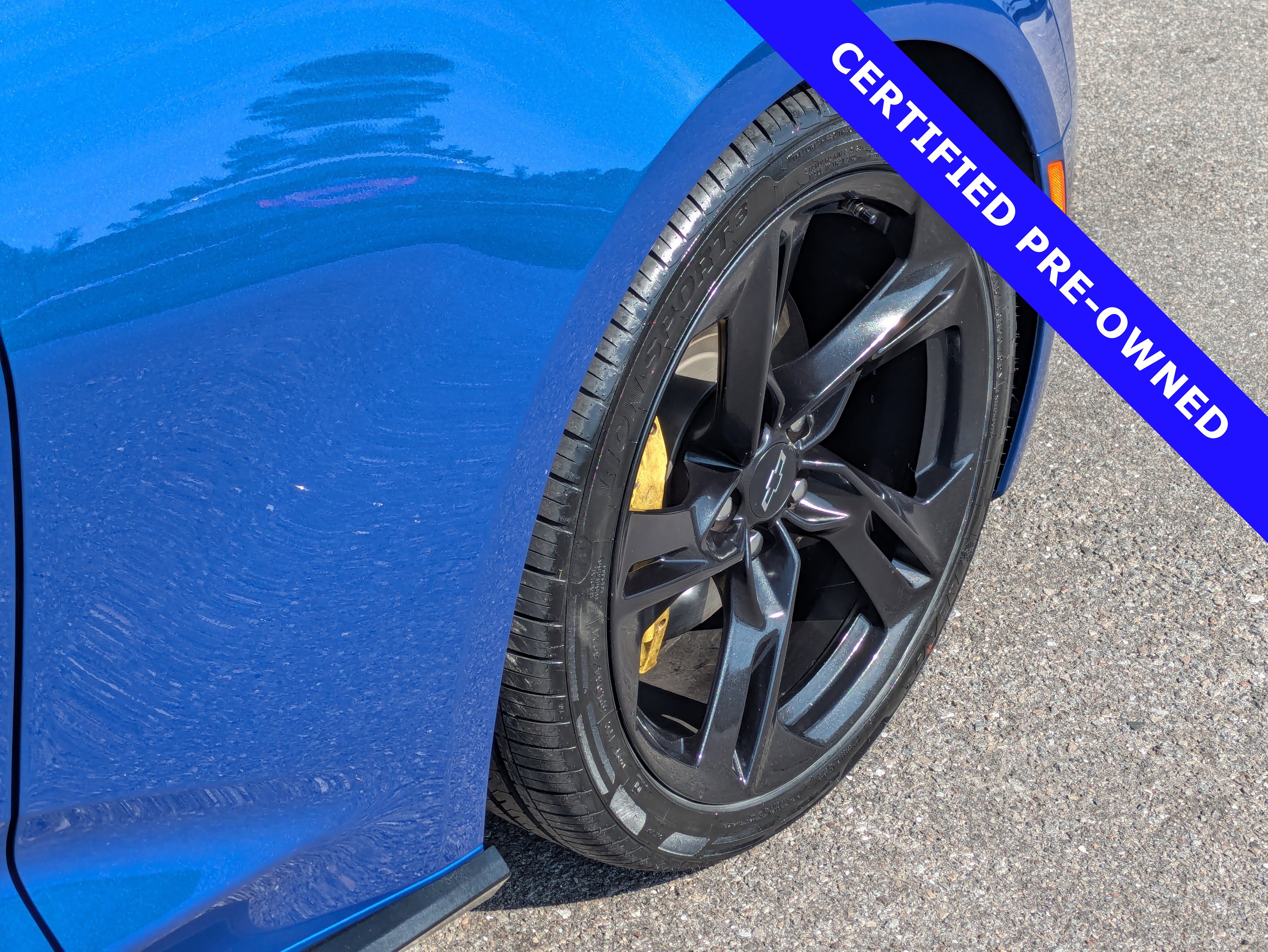 Used 2020 Chevrolet Camaro SS w/ LPO, Camaro Logo Package image 12