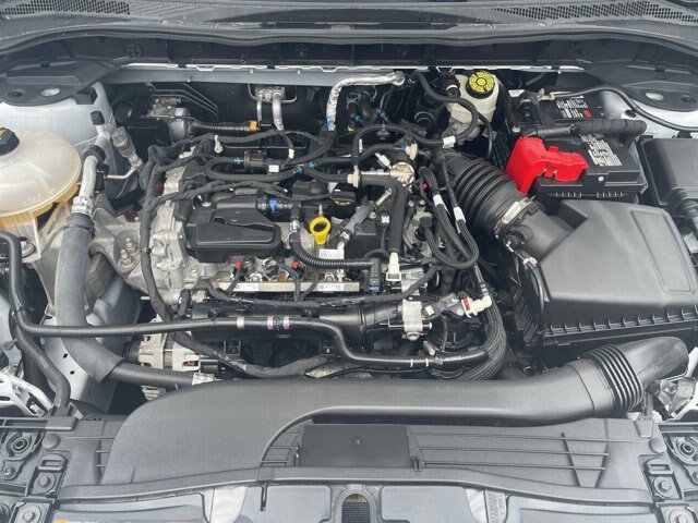 Certified 2022 Ford Escape S AWD/4WD image 3