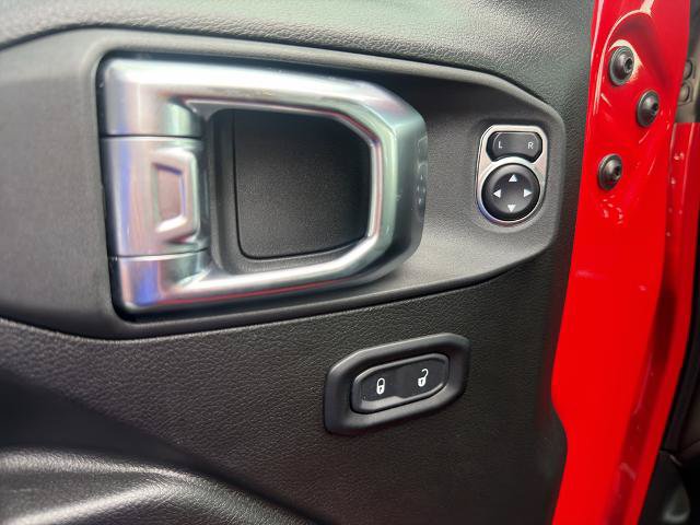 Used 2025 Jeep Wrangler Unlimited Sport AWD/4WD image 25