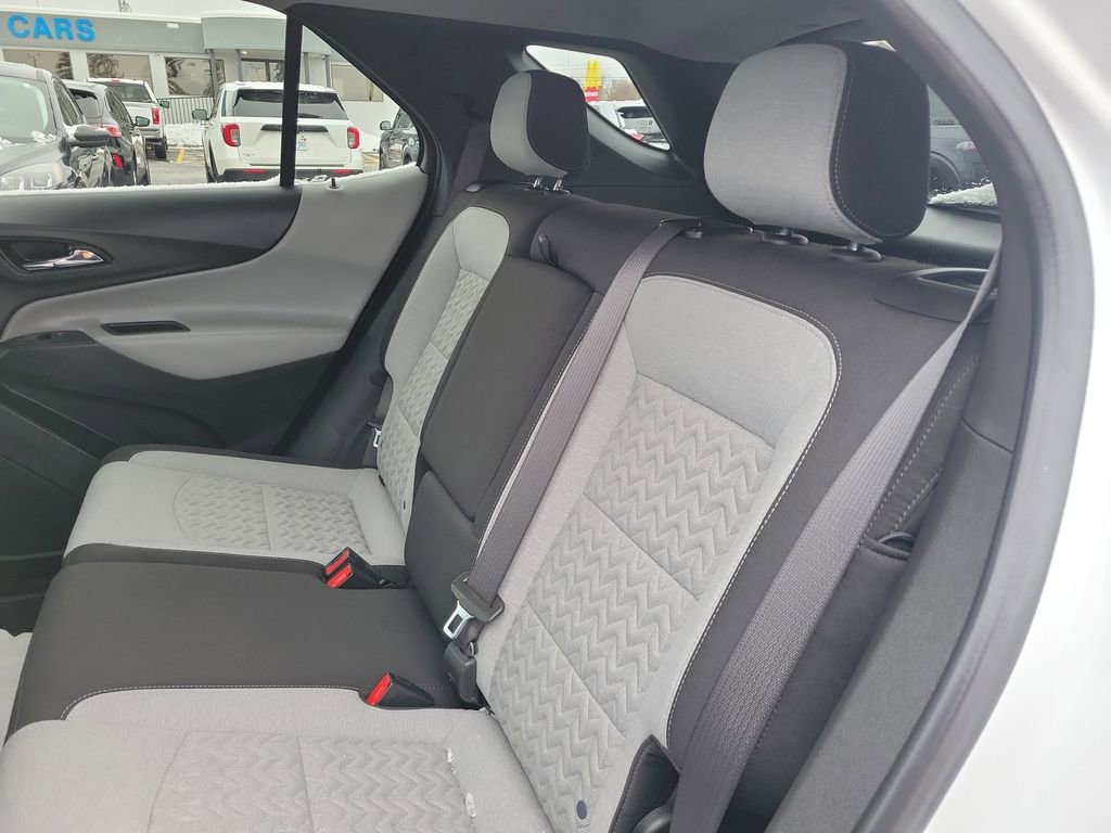 Used 2022 Chevrolet Equinox LT FWD image 9