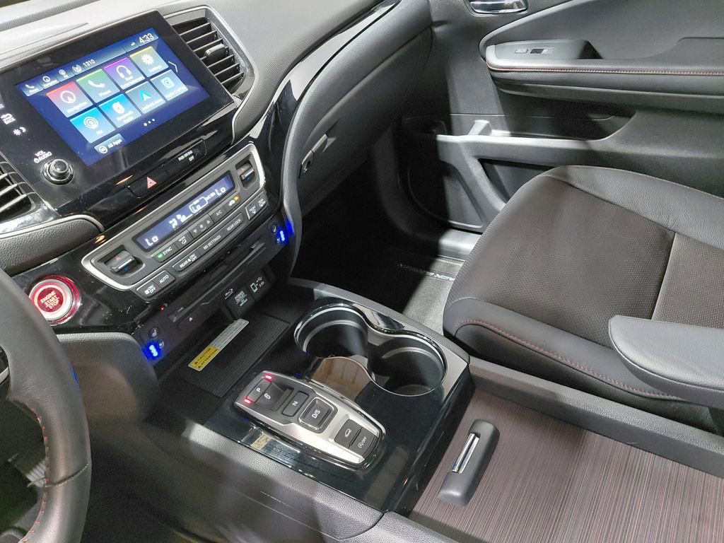 Used 2022 Honda Pilot Black Edition image 40