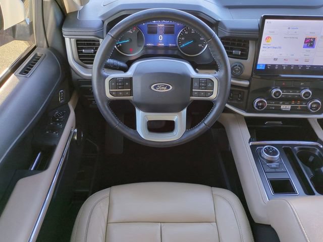 Certified 2022 Ford Expedition XLT RWD image 16