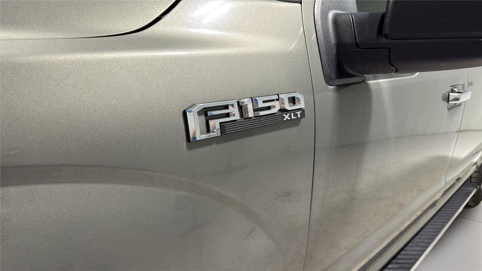 Certified 2019 Ford F150 XLT w/ Equipment Group 302A Luxury AWD/4WD image 30