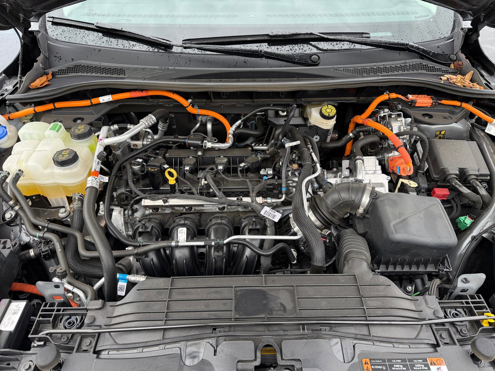 Certified 2025 Ford Escape SE w/ Class II Trailer Tow Package image 20