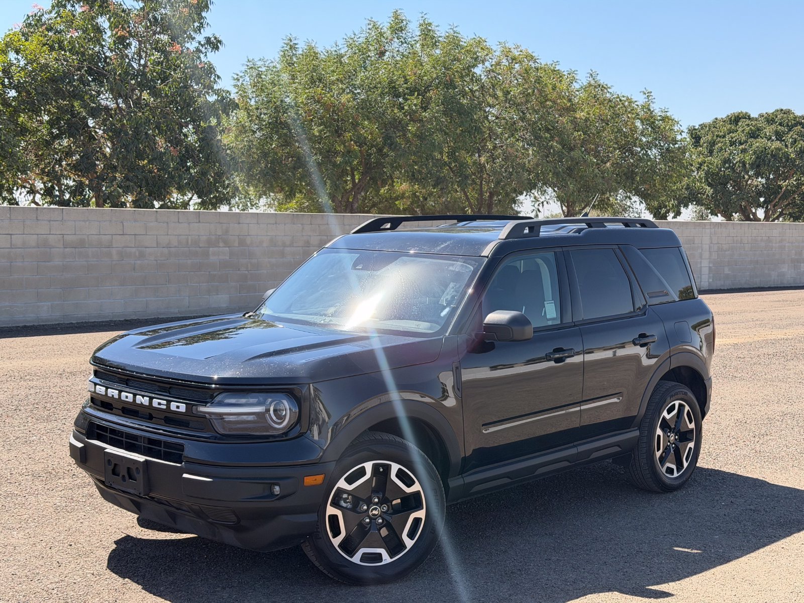 Certified 2023 Ford Bronco Sport Outer Banks AWD/4WD image 11