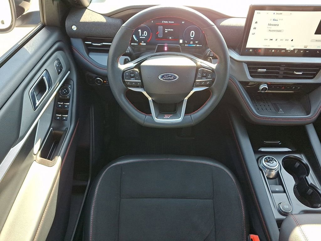 Certified 2025 Ford Explorer ST AWD/4WD image 13