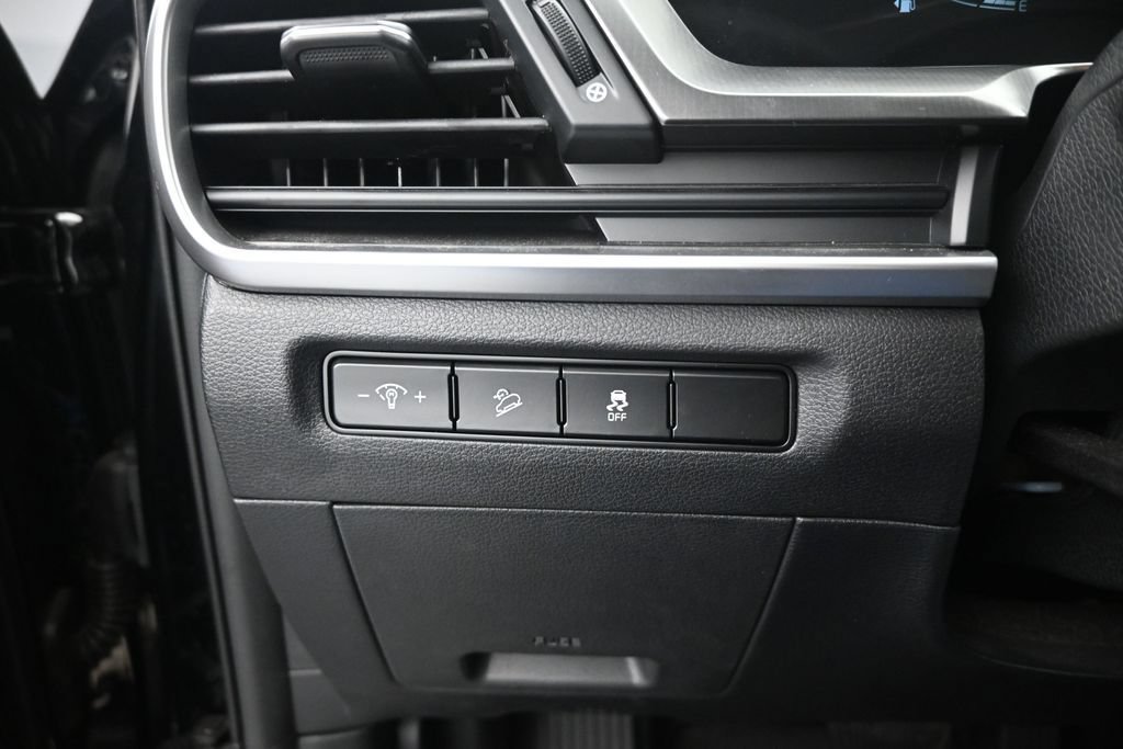Used 2024 Kia Telluride S FWD image 13