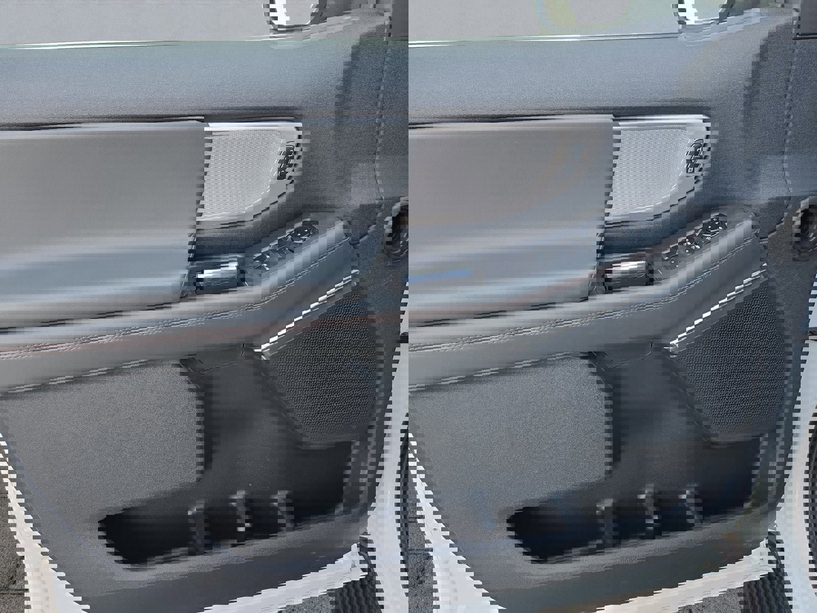 Certified 2025 Ford Expedition Max Active image 10