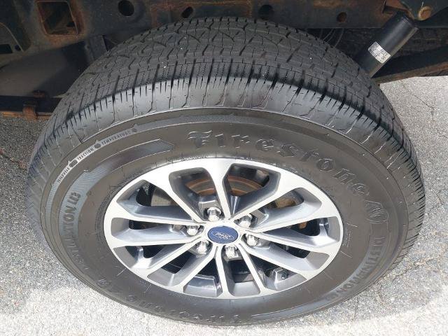 Certified 2019 Ford F150 XLT w/ Equipment Group 302A Luxury AWD/4WD image 13