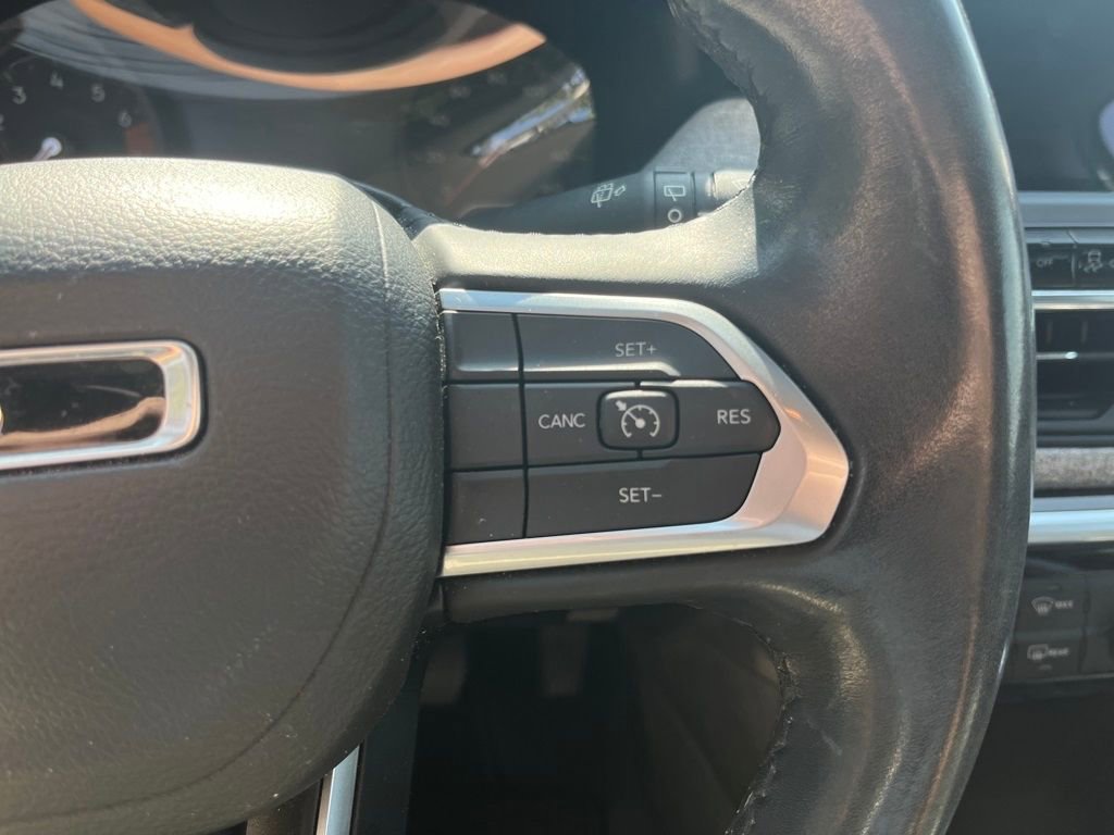 Used 2022 Jeep Compass Latitude image 37