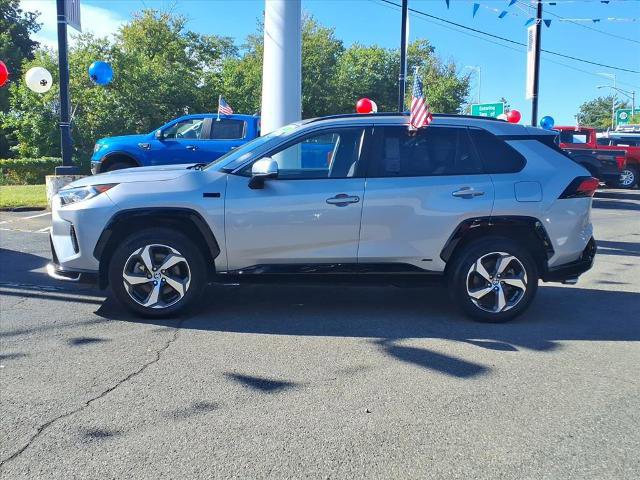 Used 2021 Toyota RAV4 SE w/ Weather & Moonroof Package image 2