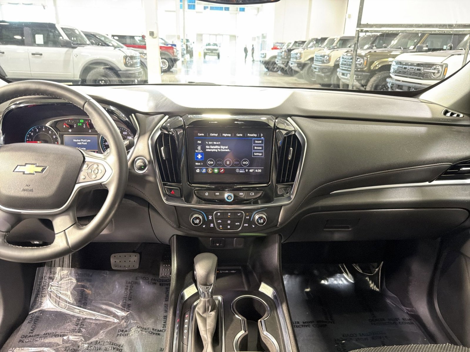 Used 2023 Chevrolet Traverse LT image 21