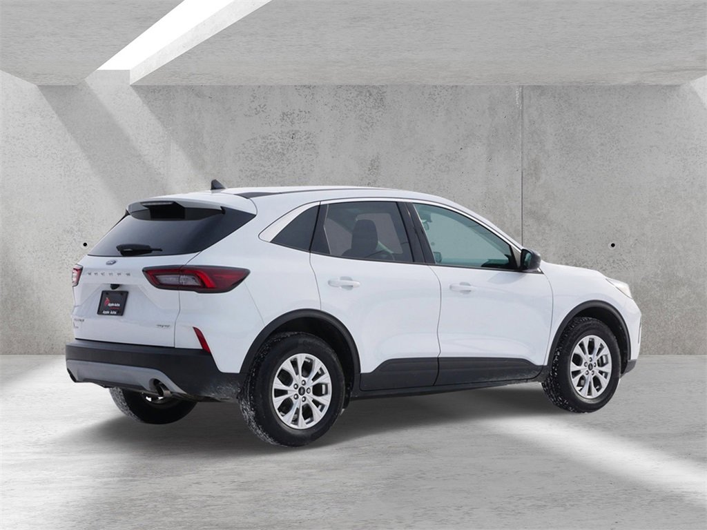 Certified 2023 Ford Escape Active image 3