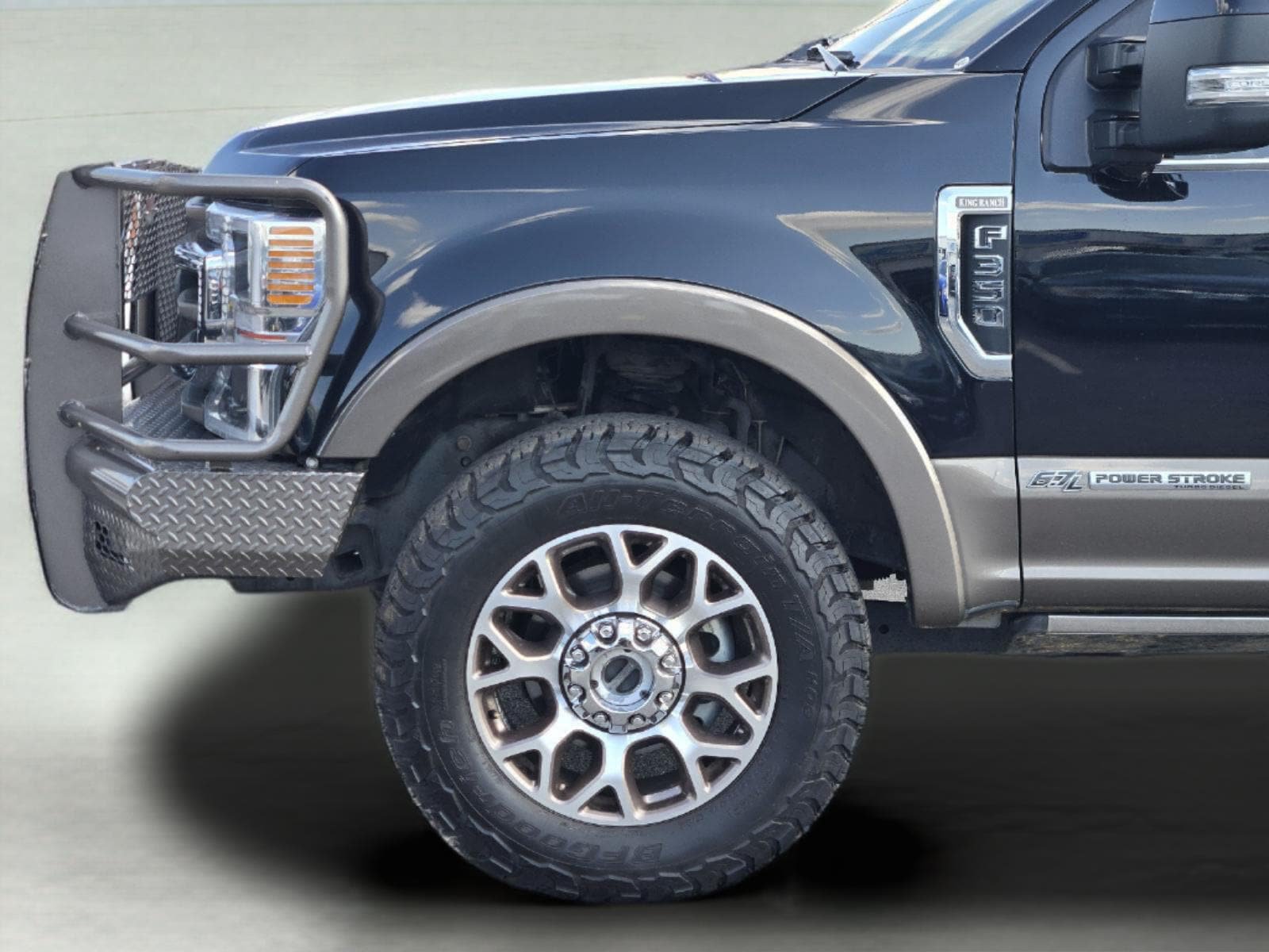 Certified 2022 Ford F350 King Ranch w/ King Ranch Ultimate Package AWD/4WD image 9