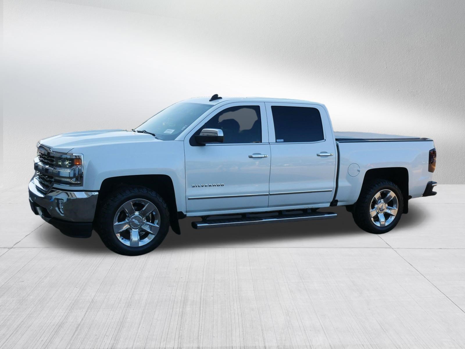 Used 2017 Chevrolet Silverado 1500 LTZ w/ Sport Package AWD/4WD image 3