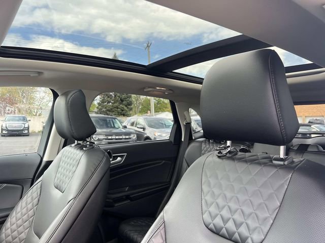 Certified 2024 Ford Edge Titanium w/ Equipment Group 301A AWD/4WD image 20