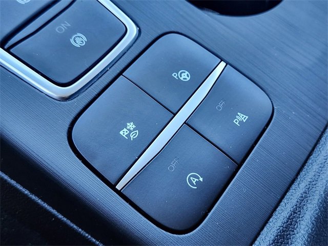 Certified 2020 Ford Escape Titanium image 27