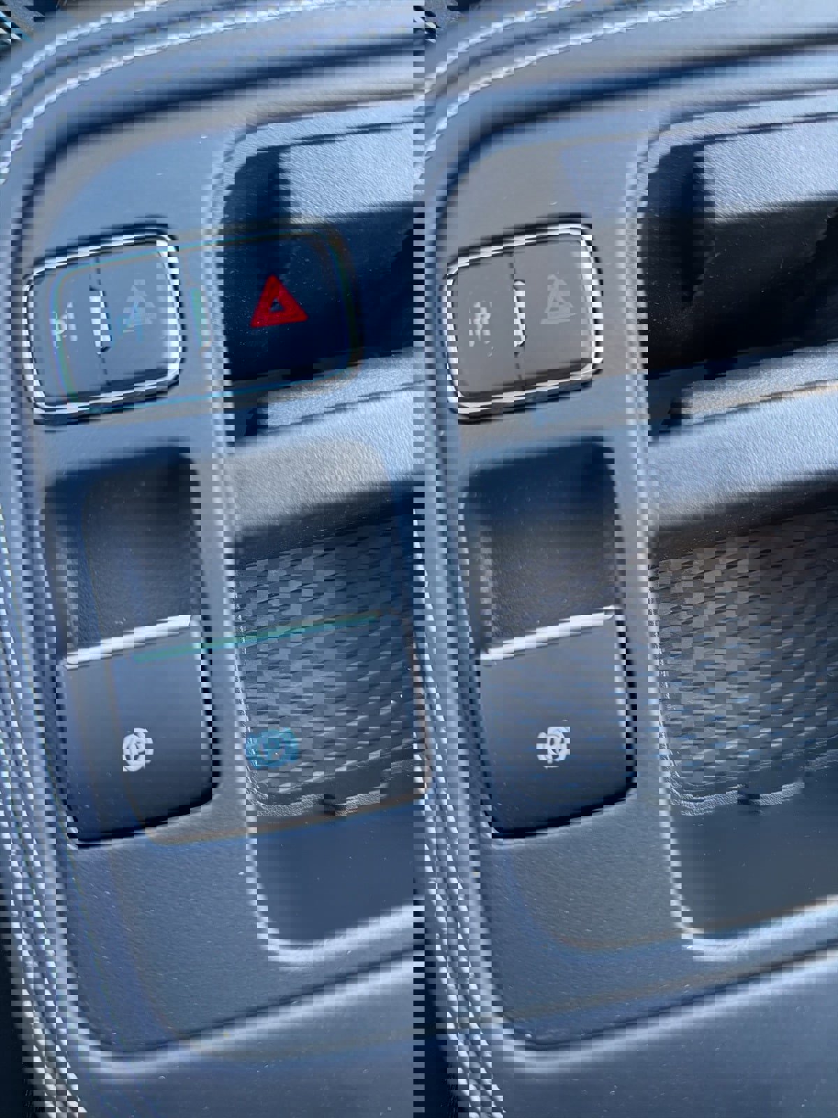 Certified 2025 Ford Mustang Mach-E Select image 15