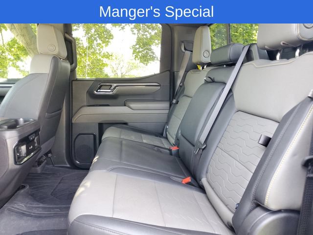 Used 2024 Chevrolet Silverado 1500 ZR2 w/ Technology Package AWD/4WD image 29