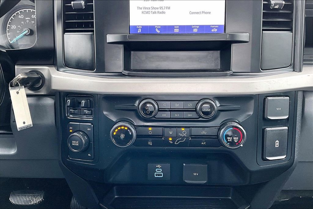 Certified 2023 Ford F250 XL w/ XL Chrome Package AWD/4WD image 32