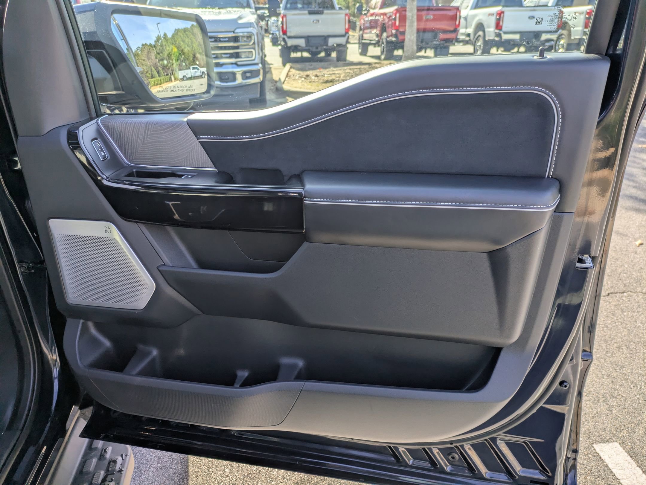 Certified 2024 Ford F150 Lightning Platinum image 45