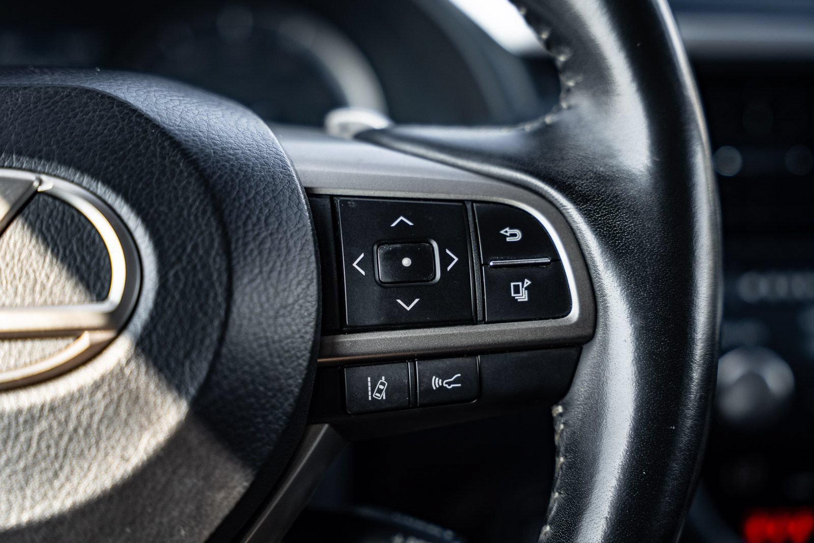 Used 2020 Lexus RX 350 FWD w/ Premium Package image 25