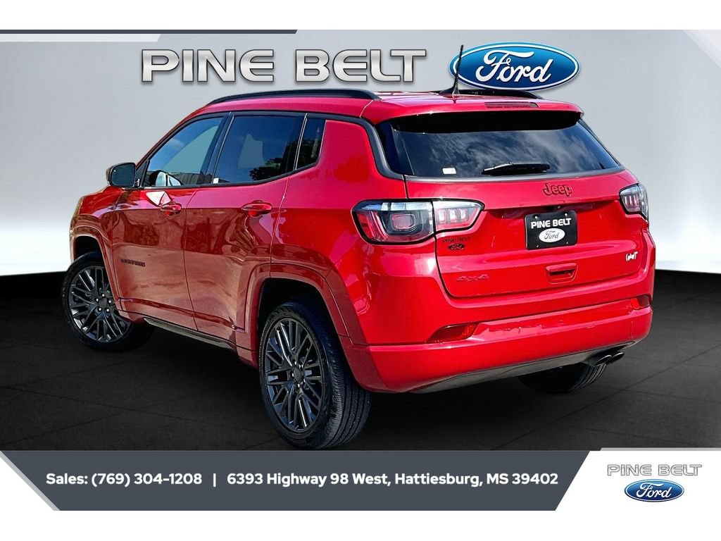 Used 2022 Jeep Compass Limited AWD/4WD image 2