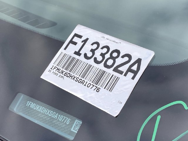 Certified 2025 Ford Explorer Active AWD/4WD image 37
