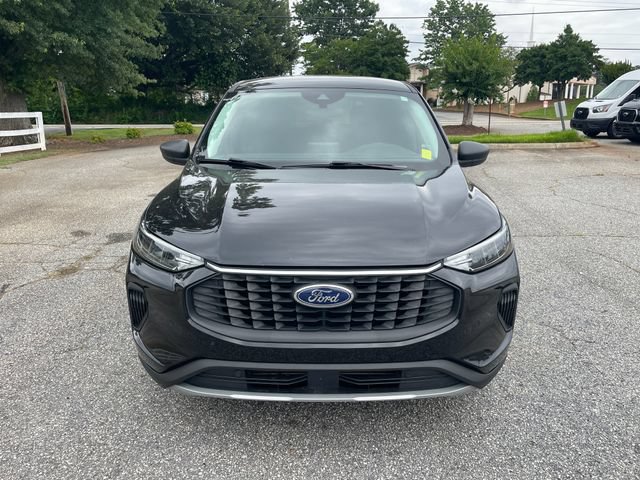 Certified 2024 Ford Escape Active FWD image 2