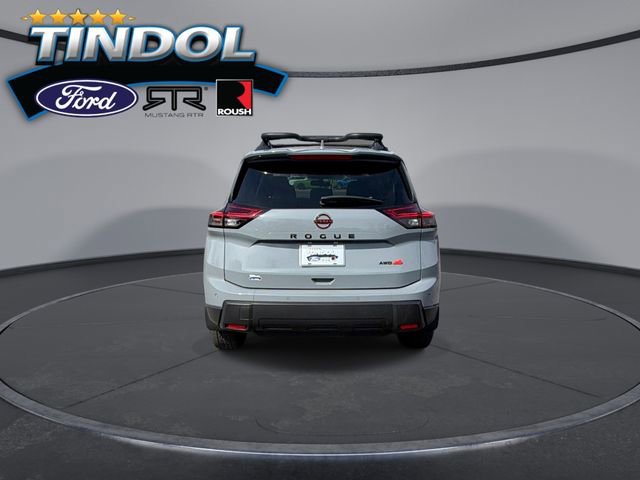Used 2025 Nissan Rogue SV AWD/4WD image 7