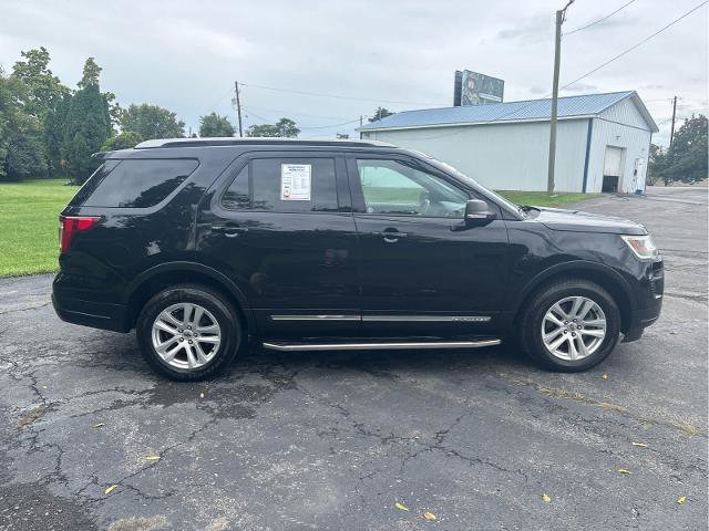 Certified 2019 Ford Explorer XLT w/ Equipment Group 202A AWD/4WD image 4