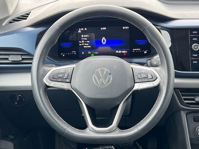 Used 2022 Volkswagen Taos SE image 27