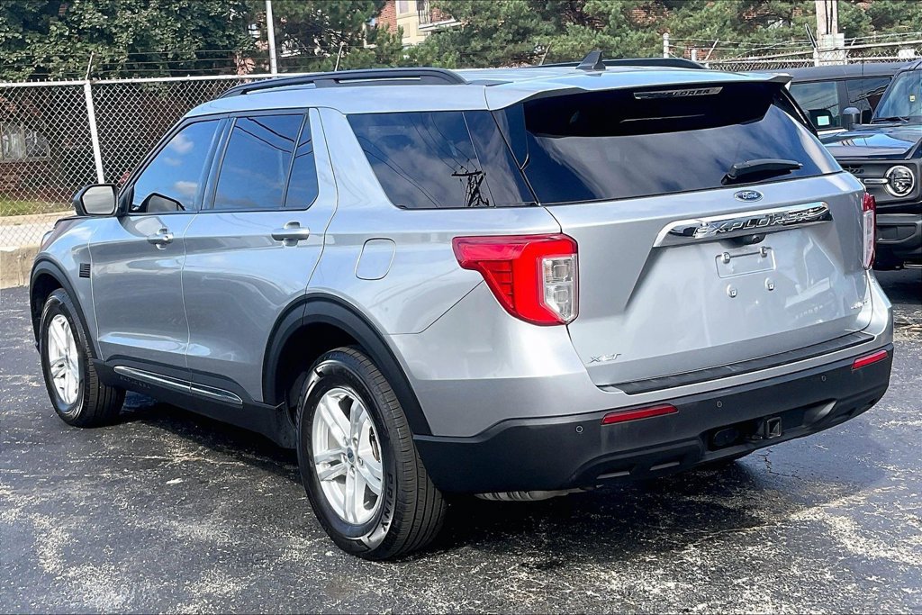 Certified 2023 Ford Explorer XLT w/ Class IV Trailer Tow Package AWD/4WD image 10