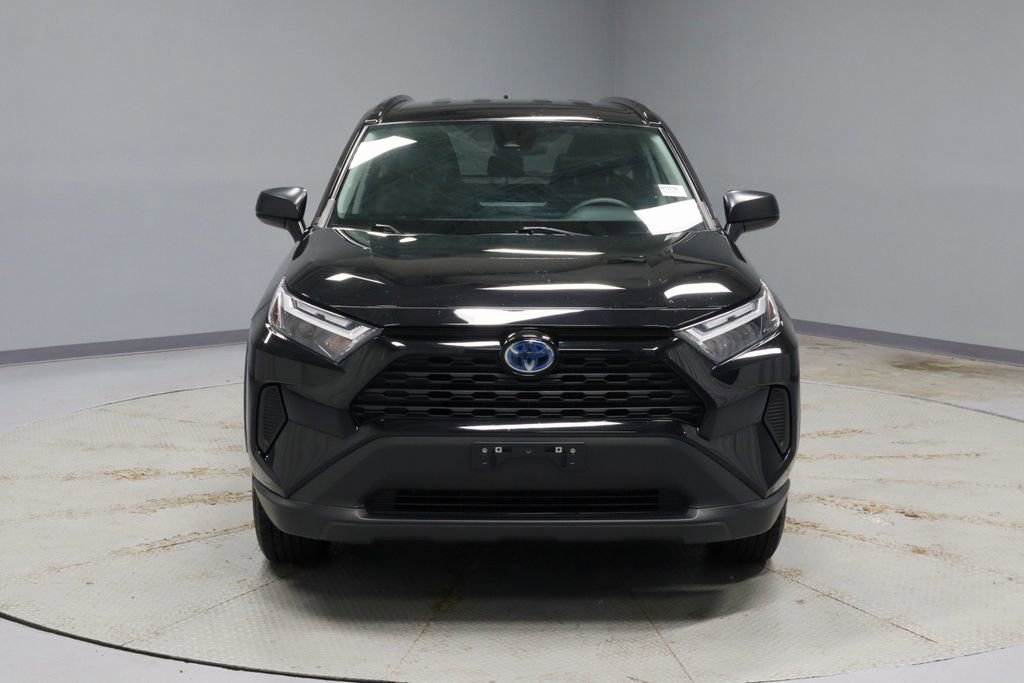 Used 2024 Toyota RAV4 LE AWD/4WD image 6