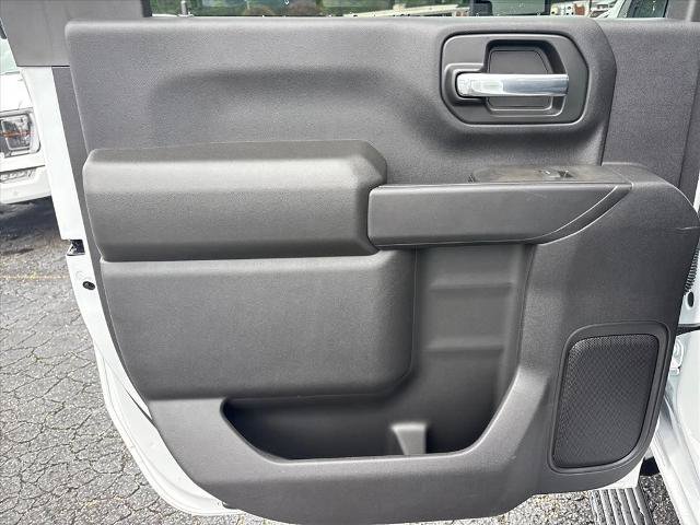 Used 2025 GMC Sierra 2500 Pro w/ Convenience Package RWD image 18