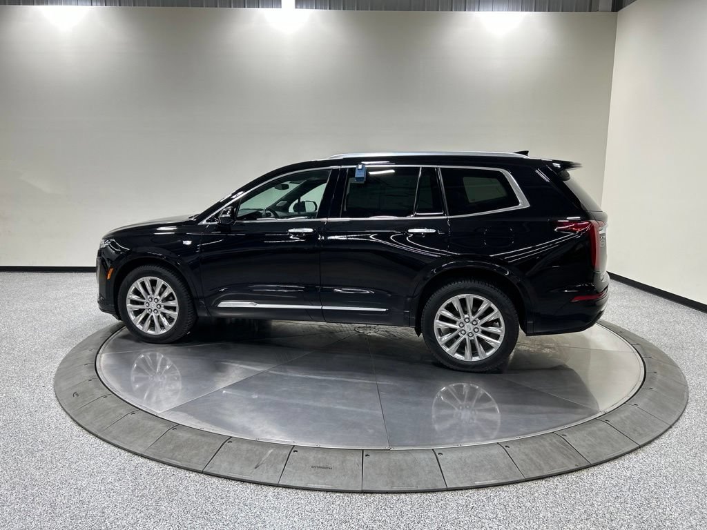 Used 2022 Cadillac XT6 Premium Luxury AWD/4WD image 10