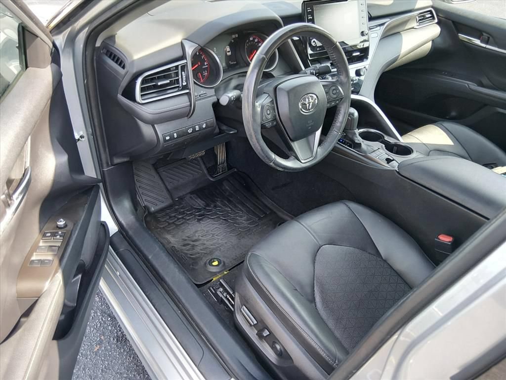 Used 2022 Toyota Camry XSE AWD/4WD image 10