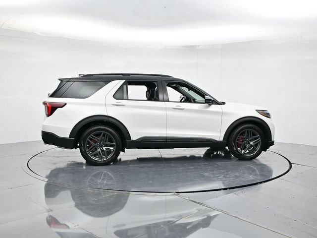 Certified 2025 Ford Explorer ST w/ Sun And Sound Package AWD/4WD image 2
