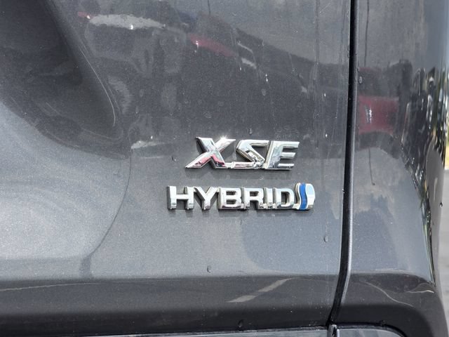 Used 2021 Toyota RAV4 XSE AWD/4WD image 33
