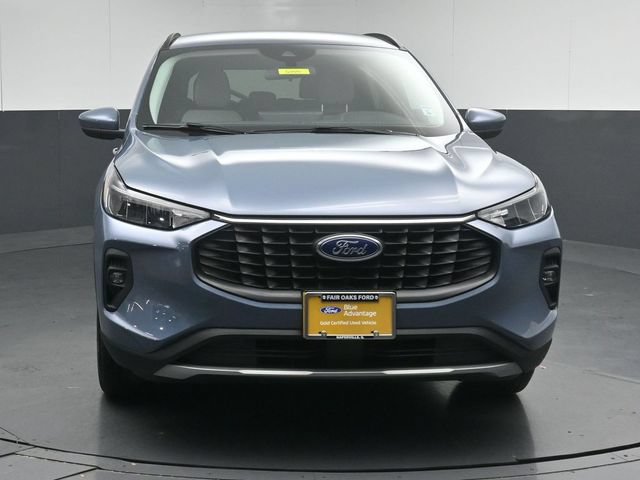 Certified 2026 Ford Escape SE FWD image 2