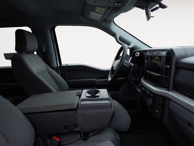 Certified 2025 Ford F250 XLT w/ FX4 Off-Road Package AWD/4WD image 9