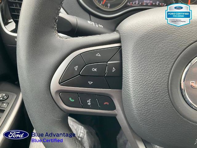 Used 2022 Jeep Cherokee Limited w/ Mopar Interior Package image 8