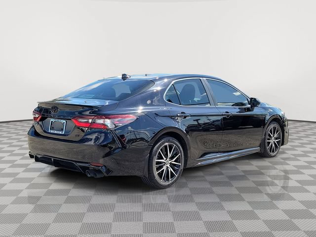 Used 2023 Toyota Camry SE FWD image 5