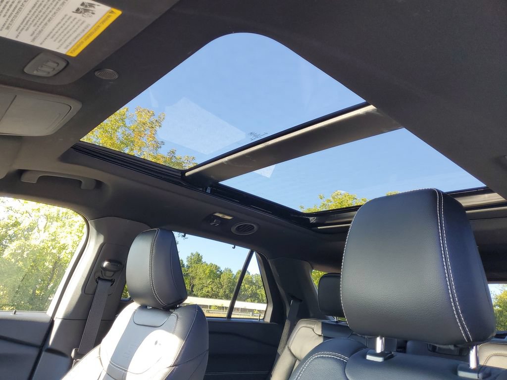 Certified 2023 Ford Explorer ST w/ Equipment Group 401A AWD/4WD image 13