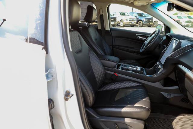 Certified 2024 Ford Edge Titanium w/ Equipment Group 301A AWD/4WD image 29